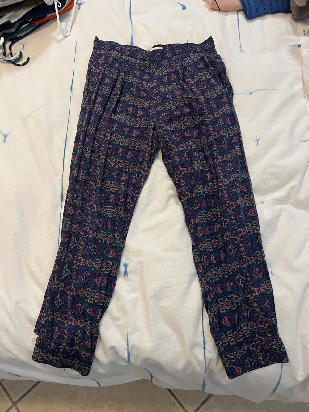 Abercrombie & Fitch Navy Floral-Print Lounge Pants